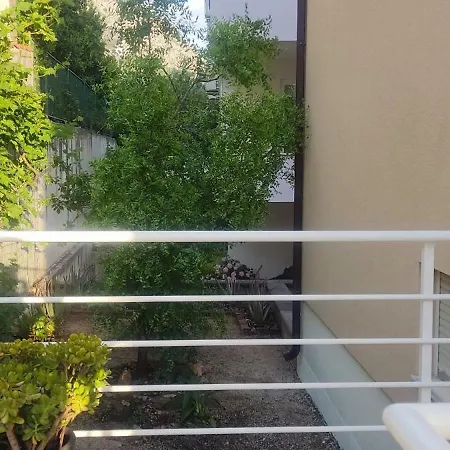 Zlatka Διαμέρισμα *